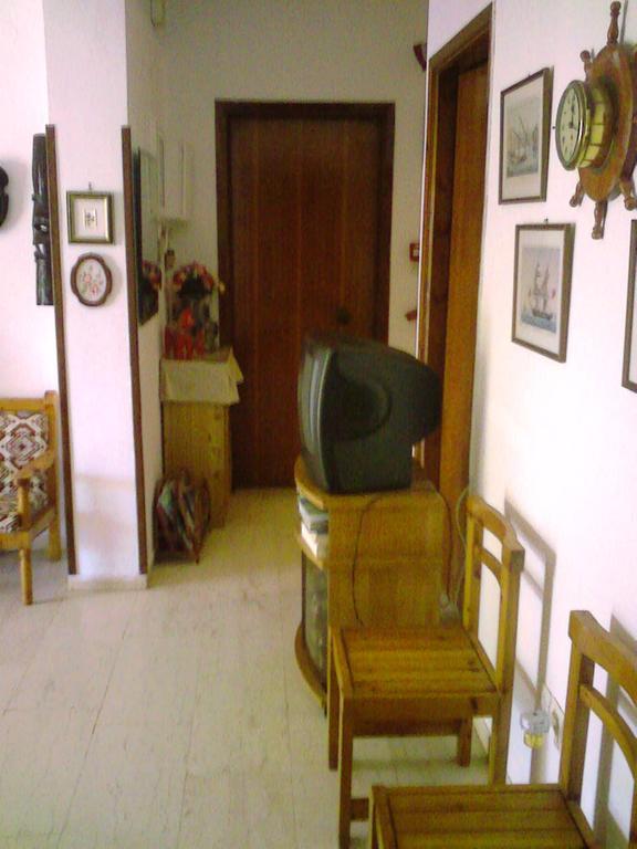 Villa Marabou Порос Экстерьер фото